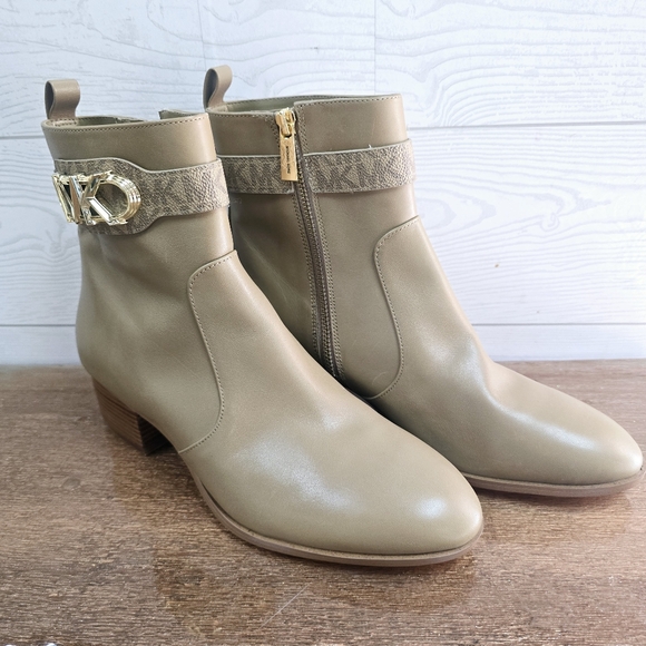 Michael Kors Parker Leather Booties - Picture 3 of 9